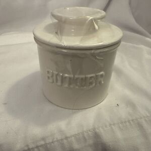 Fritz and Floyd Porcelain Butter Bell.  Everyday White Collection. Perfect Cond!